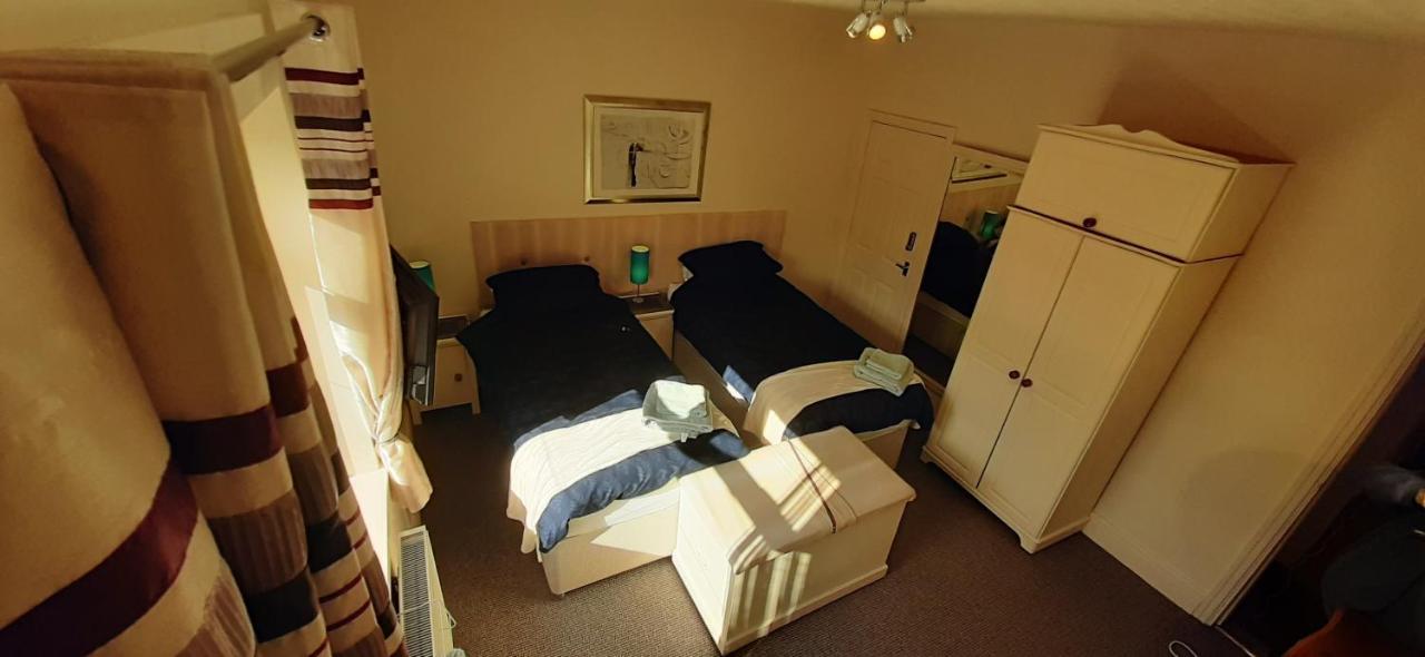 Grimsby-cleethorpes Sleeps 7 Holiday home
